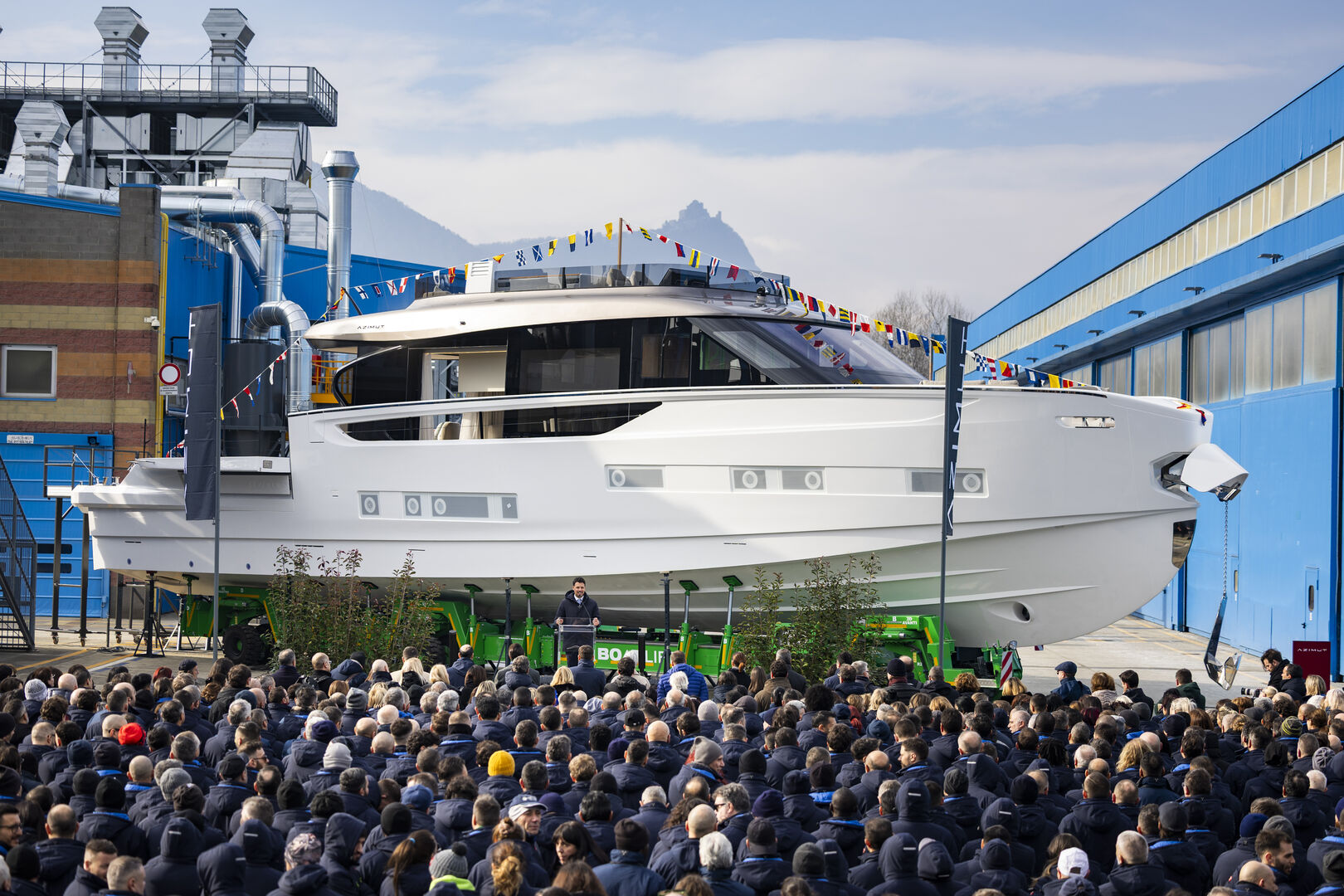 Azimut vara Seadeck 9: quando lo yachting incontra la natura